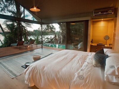 African Bushcamps Thorntree River Lodge