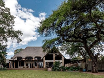 Chobe River Lodge